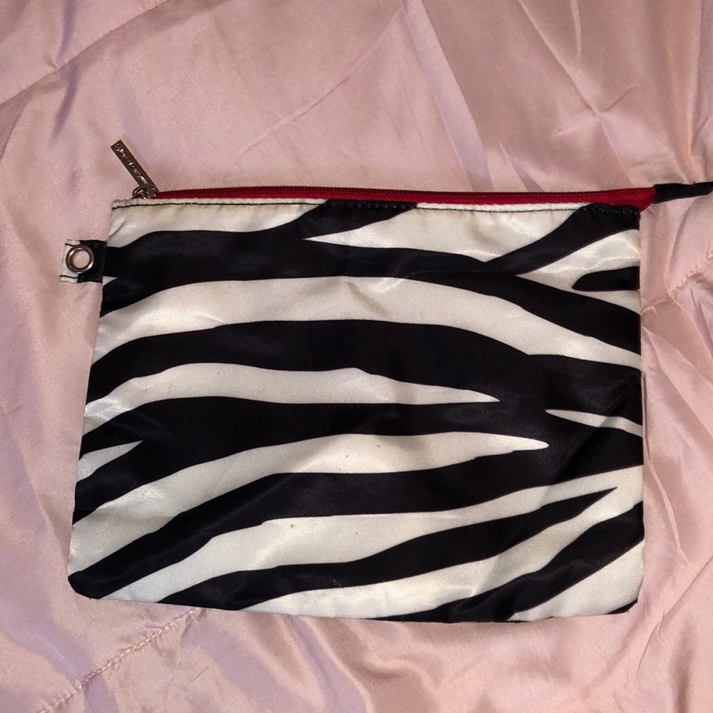 B&BW Cosmetic Pouch Like new